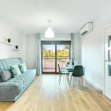 Naufragos Apartment *